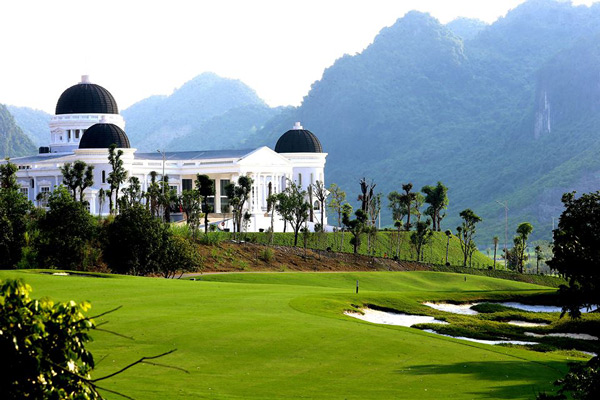 hinh-anh-san-golf-viet-yen