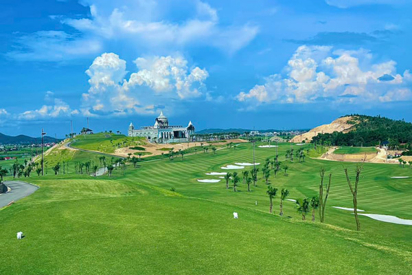 hinh-anh-san-golf-viet-yen