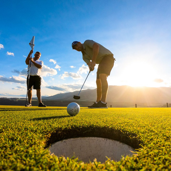 Liên hệ Sân Golf Việt Yên