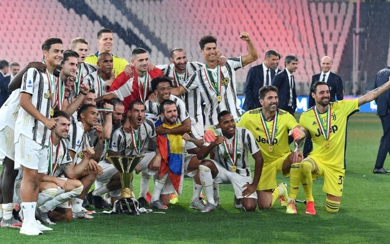 Juventus bị tước Scudetto: Bài học Calciopoli.