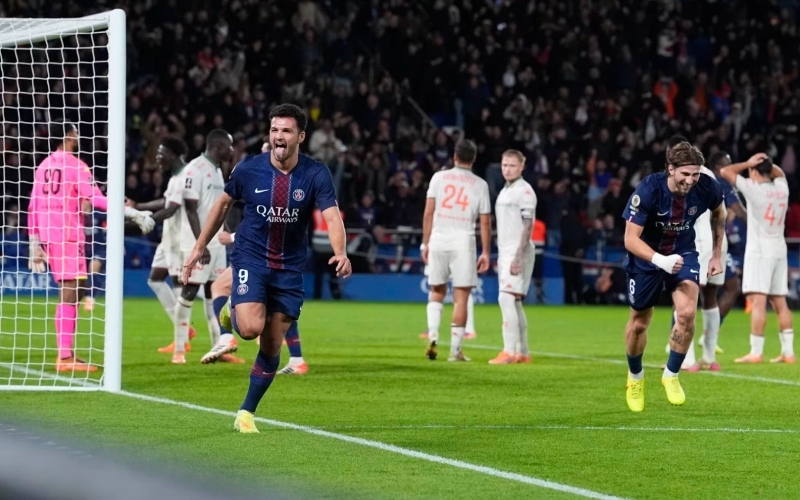 Tình hình của các đối thủ bám đuổi